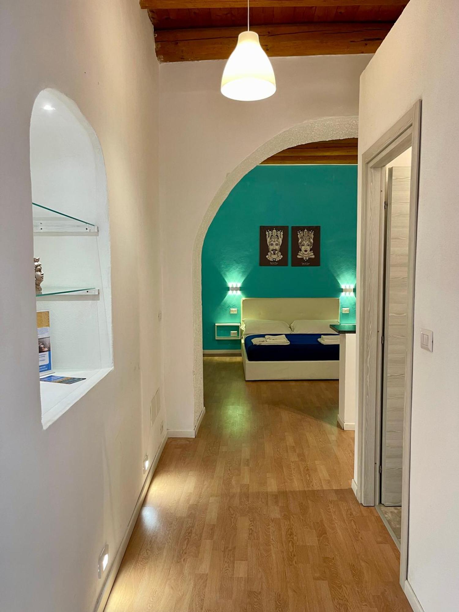 Il Cortiletto Di Ortigia Villa Syrakusa Exteriör bild