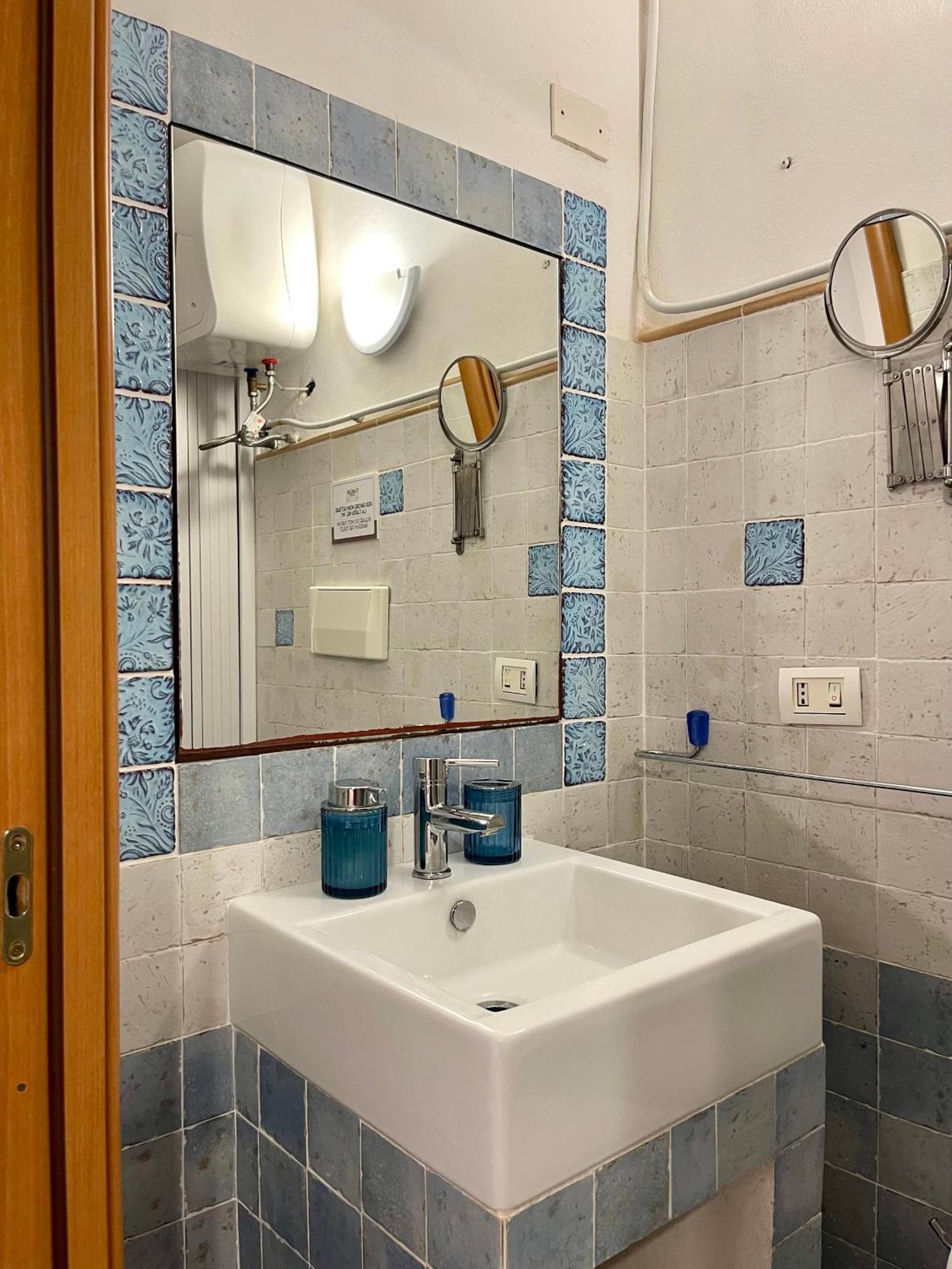 Il Cortiletto Di Ortigia Villa Syrakusa Exteriör bild